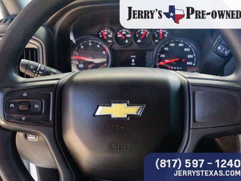 Used 2022 Chevrolet Silverado 2500 Custom w/ Custom Value Package AWD/4WD image 13