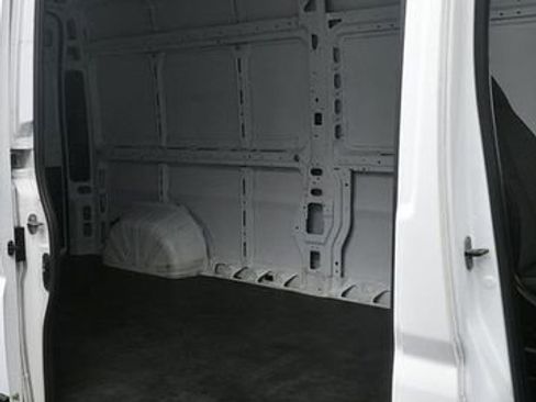 Used 2023 RAM ProMaster 2500 FWD image 13