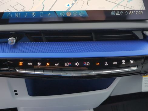 New 2025 Cadillac Optiq Sport 1 w/ LPO, Floor Liner Package image 16