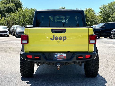 Used 2023 Jeep Gladiator Mojave w/ Trailer Tow Package AWD/4WD image 14