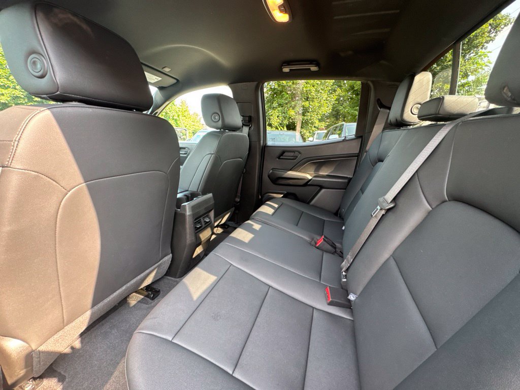 Used 2026 Chevrolet Colorado Trail Boss AWD/4WD image 20