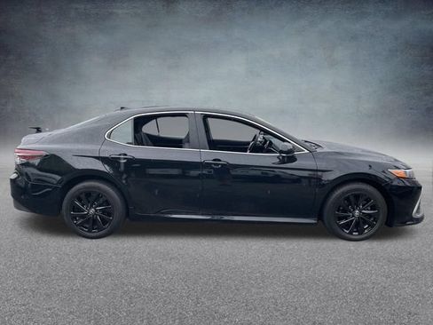 Used 2022 Toyota Camry LE w/ Cold Weather Package AWD/4WD image 5