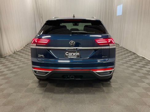 Used 2023 Volkswagen Atlas Cross Sport SEL AWD/4WD image 5