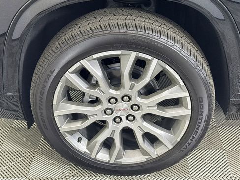 New 2026 GMC Acadia Denali w/ Super Cruise Package image 11