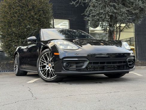 Used 2023 Porsche Panamera Platinum Edition image 8