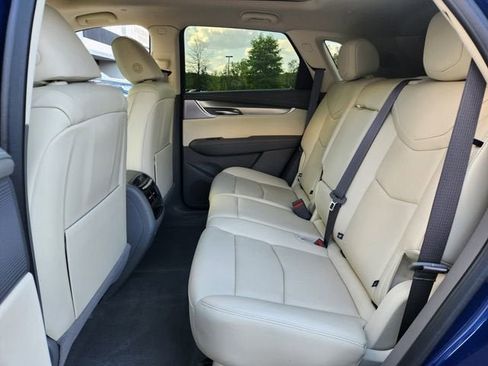 Used 2024 Cadillac XT5 Premium Luxury w/ Technology Package AWD/4WD image 14