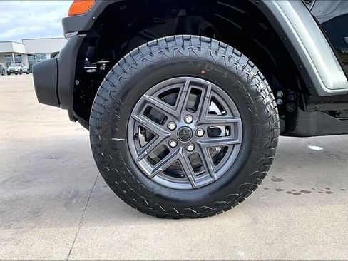 New 2026 Jeep Wrangler Unlimited Sport w/ Convenience Group image 15