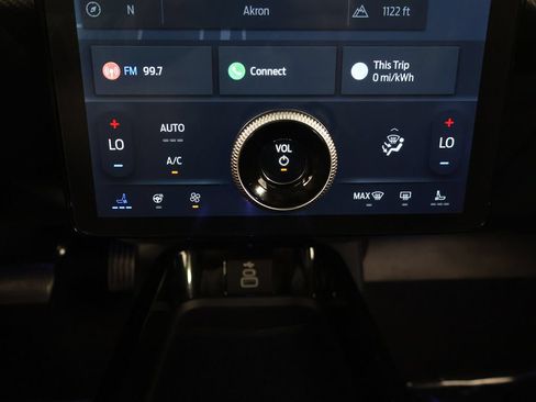 Used 2025 Ford Mustang Mach-E Premium AWD/4WD image 49