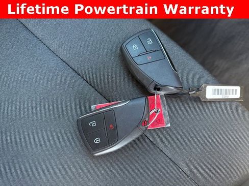 Used 2026 Chevrolet Colorado Trail Boss image 6