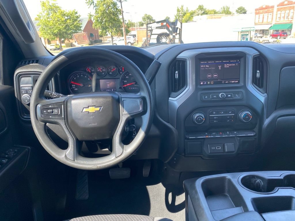 Used 2022 Chevrolet Silverado 1500 Custom RWD image 13