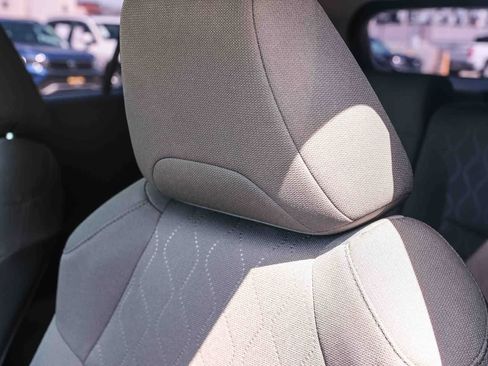 Certified 2026 Toyota Corolla Cross LE FWD image 22