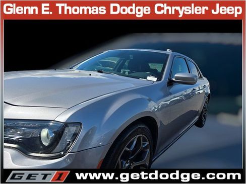 Certified 2018 Chrysler 300 S image 6