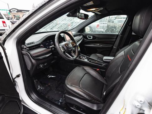 Used 2023 Jeep Compass Trailhawk w/ Trailhawk Elite Group image 21