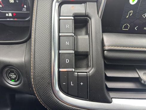 Used 2022 GMC Yukon AT4 image 14