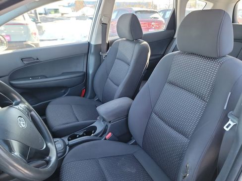 Used 2010 Hyundai Elantra GLS image 13