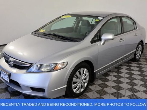 Used 2011 Honda Civic LX image 4