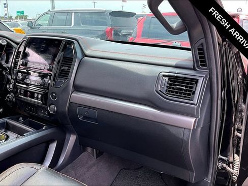 Used 2022 Nissan Titan PRO-4X w/ Pro-4x Convenience Package AWD/4WD image 26