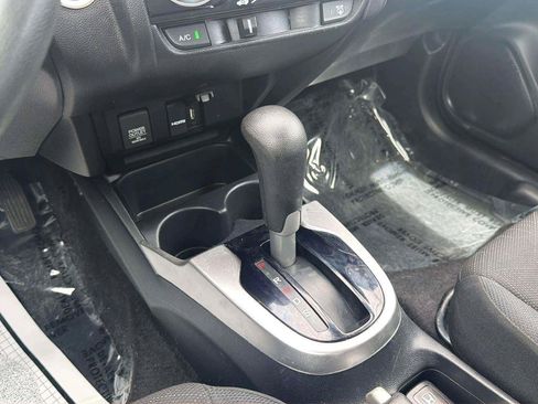 Used 2015 Honda Fit EX-L image 20