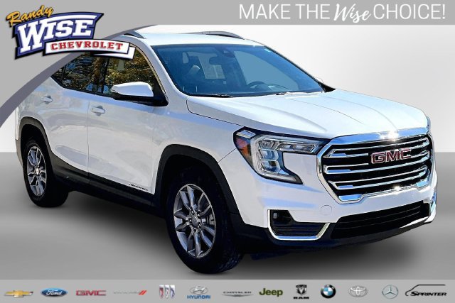 Used 2024 GMC Terrain SLT w/ LPO, Floor Liner Package FWD image 1