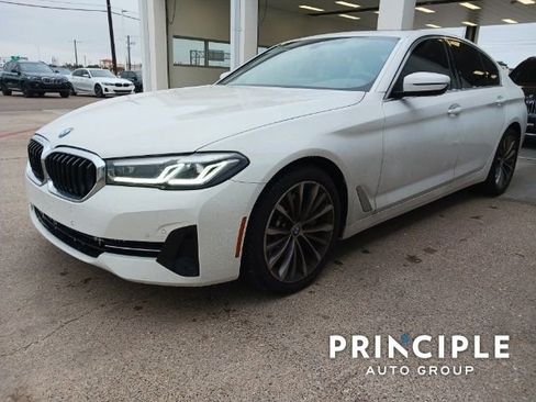 New 2023 BMW 530i w/ Convenience Package image 3
