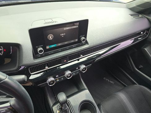 Used 2022 Honda Civic Sport image 26