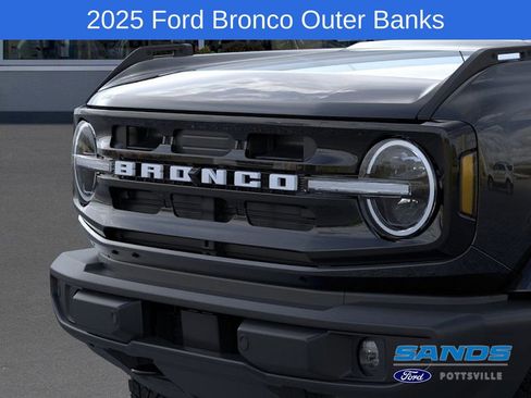 New 2025 Ford Bronco Outer Banks image 19