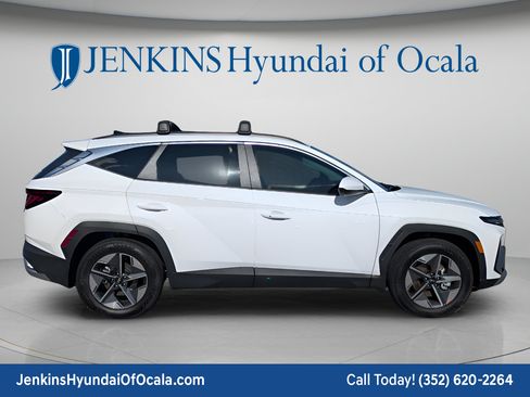 New 2026 Hyundai Tucson SEL FWD image 2