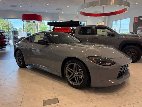 New 2026 Nissan Z Sport w/ Floor Mat Package RWD image 5
