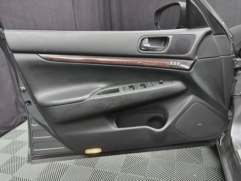 Used 2012 INFINITI G37 x Sedan w/ Premium Pkg AWD/4WD image 21