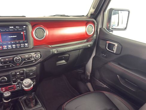 Used 2023 Jeep Wrangler Unlimited Rubicon AWD/4WD image 20