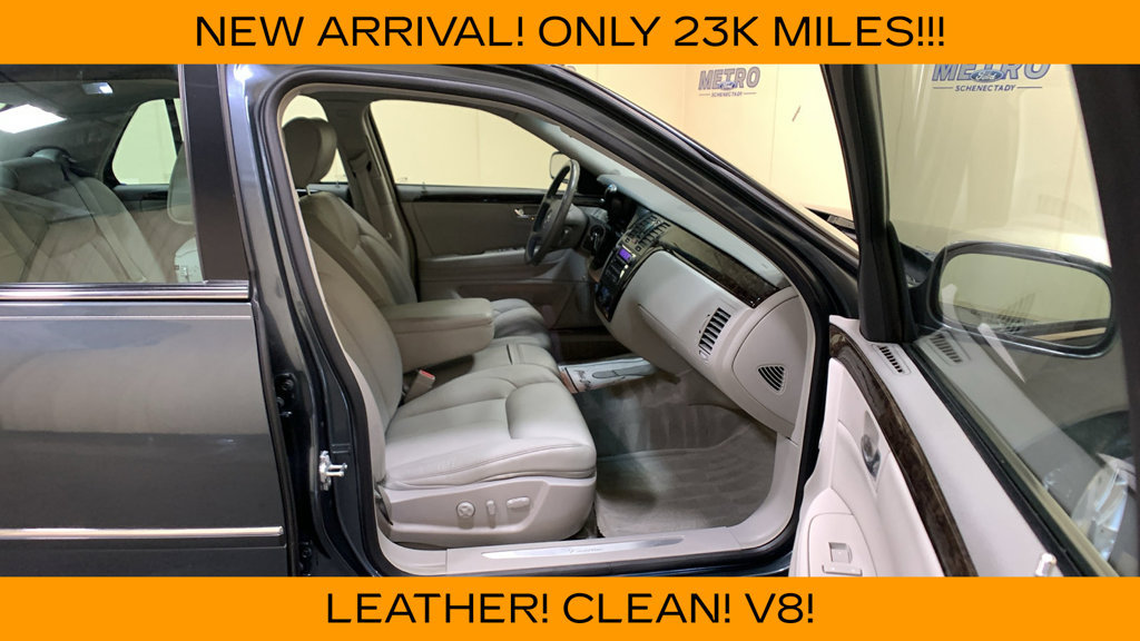 Used 2011 Cadillac DTS FWD image 11