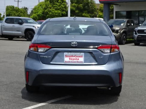 Used 2026 Toyota Corolla LE FWD image 14