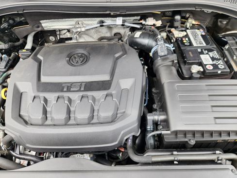 Certified 2023 Volkswagen Tiguan SE R-Line FWD image 19