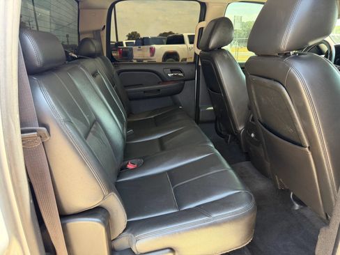 Used 2012 GMC Sierra 2500 SLT w/ SLT Convenience Package AWD/4WD image 15