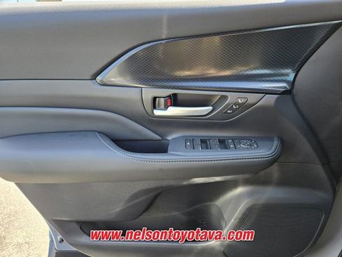 New 2026 Toyota Grand Highlander AWD Hybrid image 15