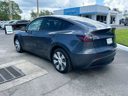 Used 2021 Tesla Model Y Long Range AWD/4WD image 7
