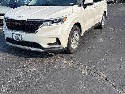 Used 2024 Kia Carnival LX