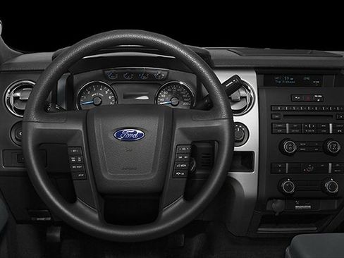 Used 2014 Ford F150 FX4 w/ Equipment Group 401A Mid AWD/4WD image 6