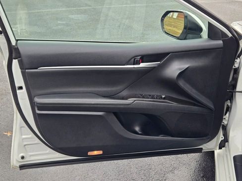 Used 2024 Toyota Camry XSE image 16