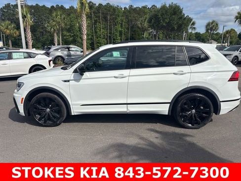 Used 2021 Volkswagen Tiguan SE FWD image 8