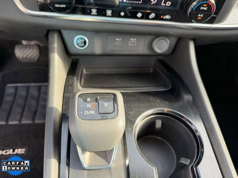 Used 2023 Nissan Rogue SV image 24