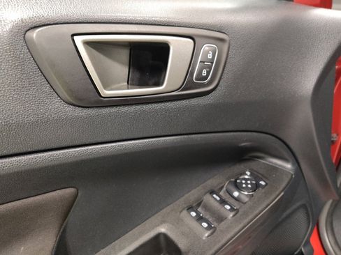 Used 2021 Ford EcoSport SE FWD image 27