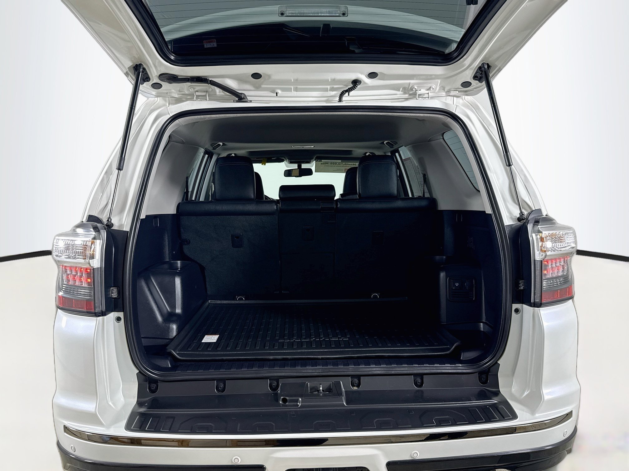 Certified 2019 Toyota 4Runner Limited AWD/4WD image 27