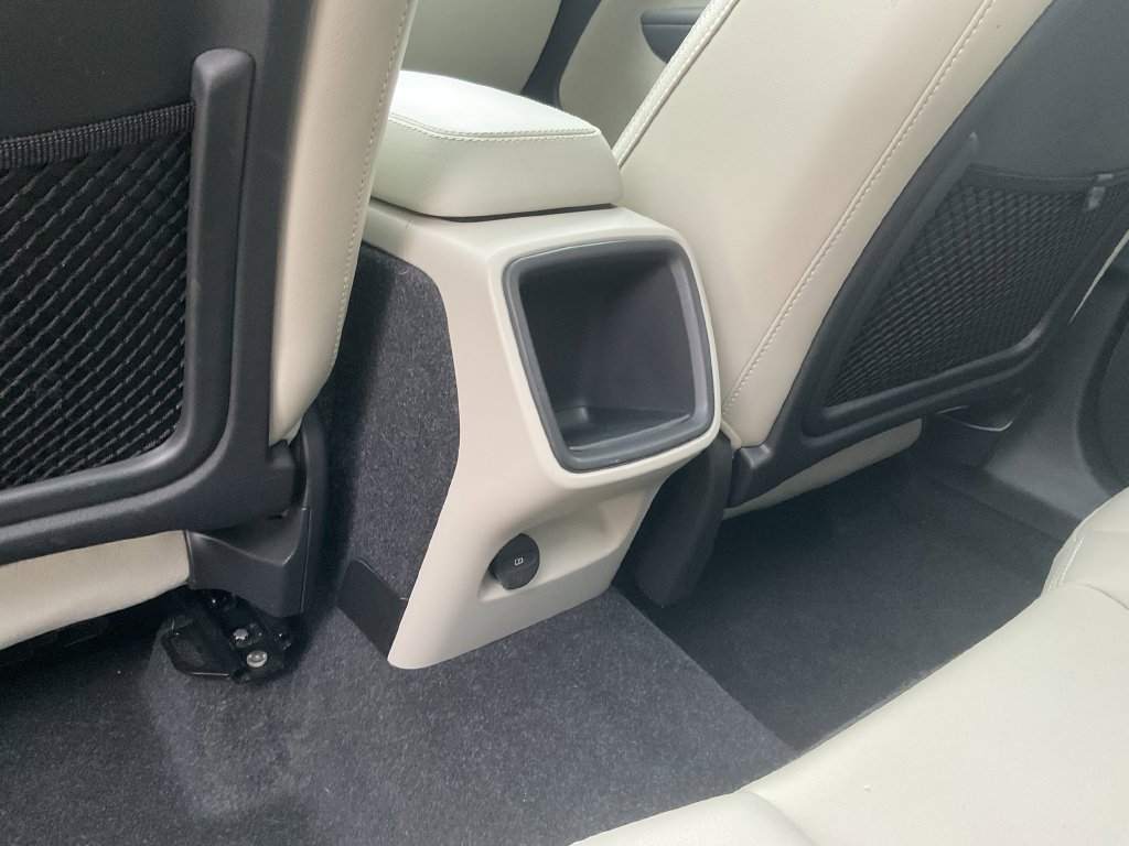 Used 2020 Volvo XC40 T4 Momentum FWD image 22