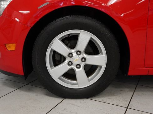 Used 2015 Chevrolet Cruze LT image 15