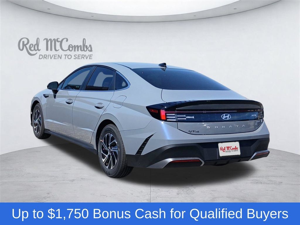 New 2026 Hyundai Sonata Blue FWD image 4