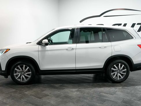 Used 2020 Honda Pilot EX image 3