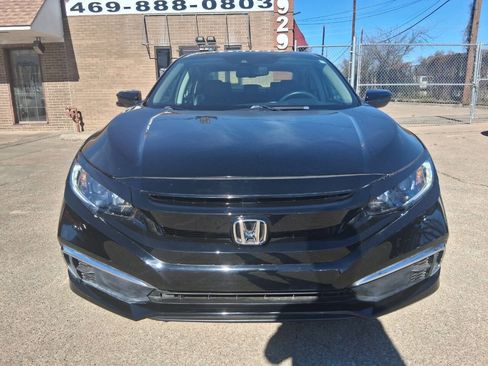 Used 2017 Honda Civic EX-L image 2