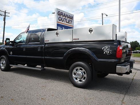 Used 2015 Ford F250 XLT w/ XLT Premium Package AWD/4WD image 5
