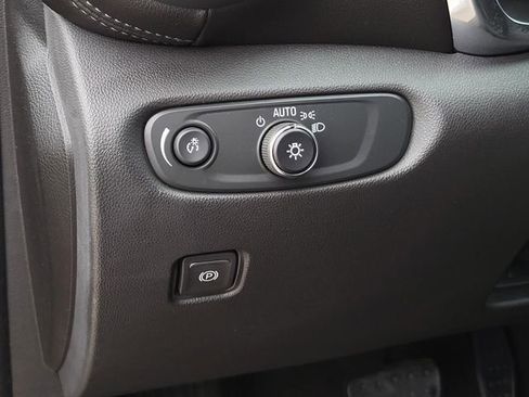 Used 2021 Chevrolet Blazer LT image 20